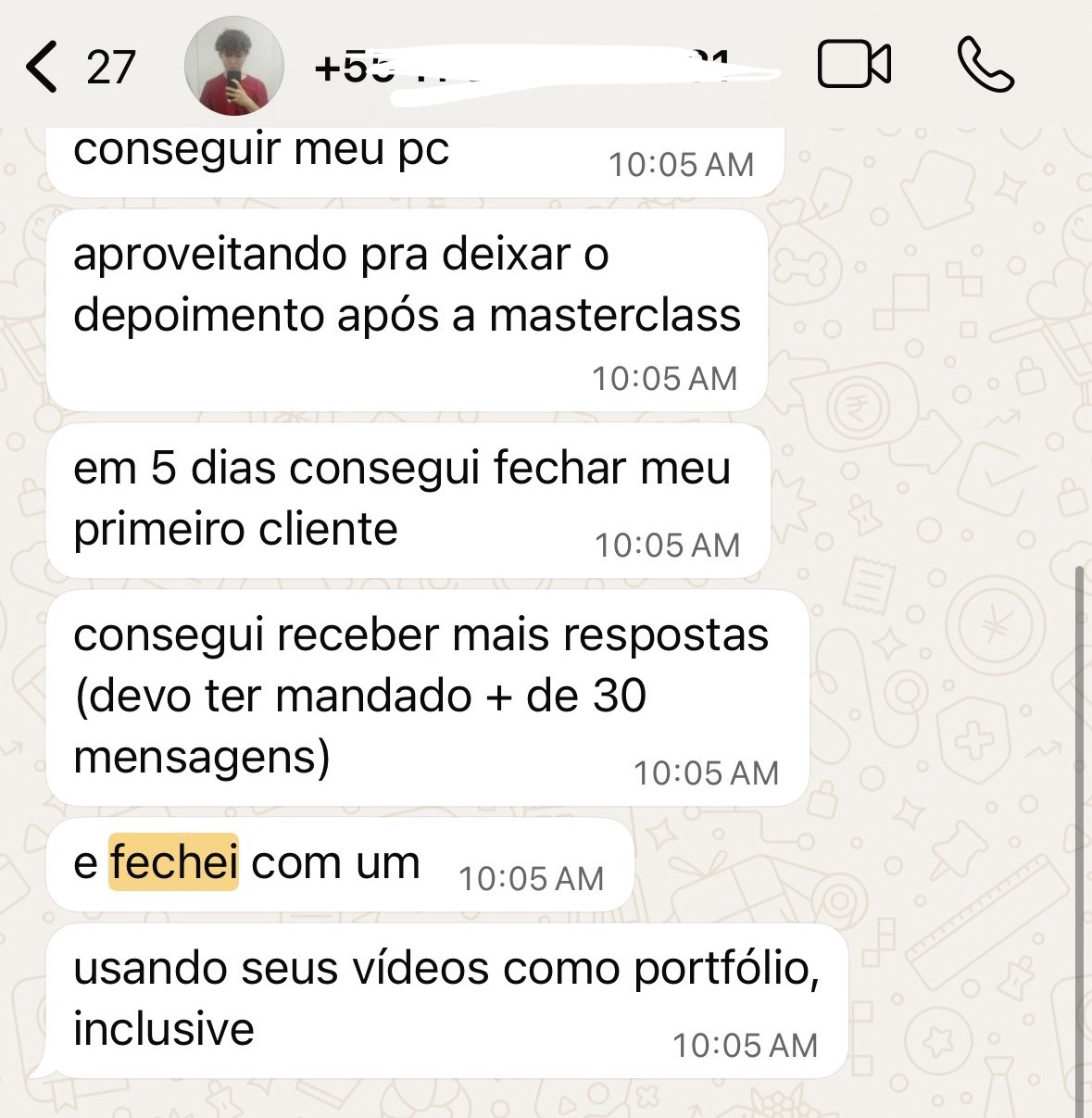 Depoimento de aluno fechando cliente de edição