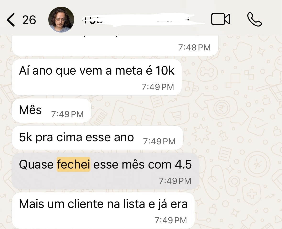 Depoimento de aluno fechando cliente de edição